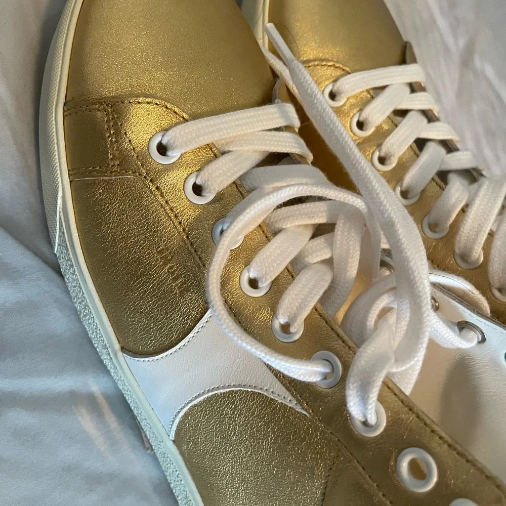 Celine Shoes - Picture 5 of 8